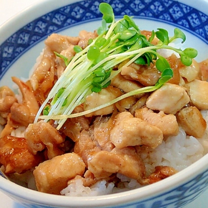 プルコギのたれで 鶏肉と新玉葱のどんぶり